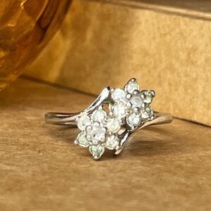 Vintage 18k GEA 80s Floral Rhinestone Ring Size 8.5 SKU:40